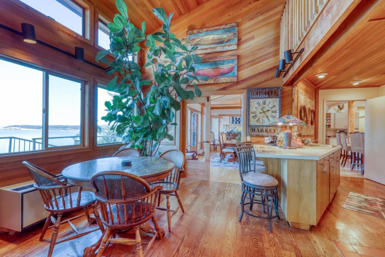 Seascape Lodge Freeland Ngoại thất bức ảnh
